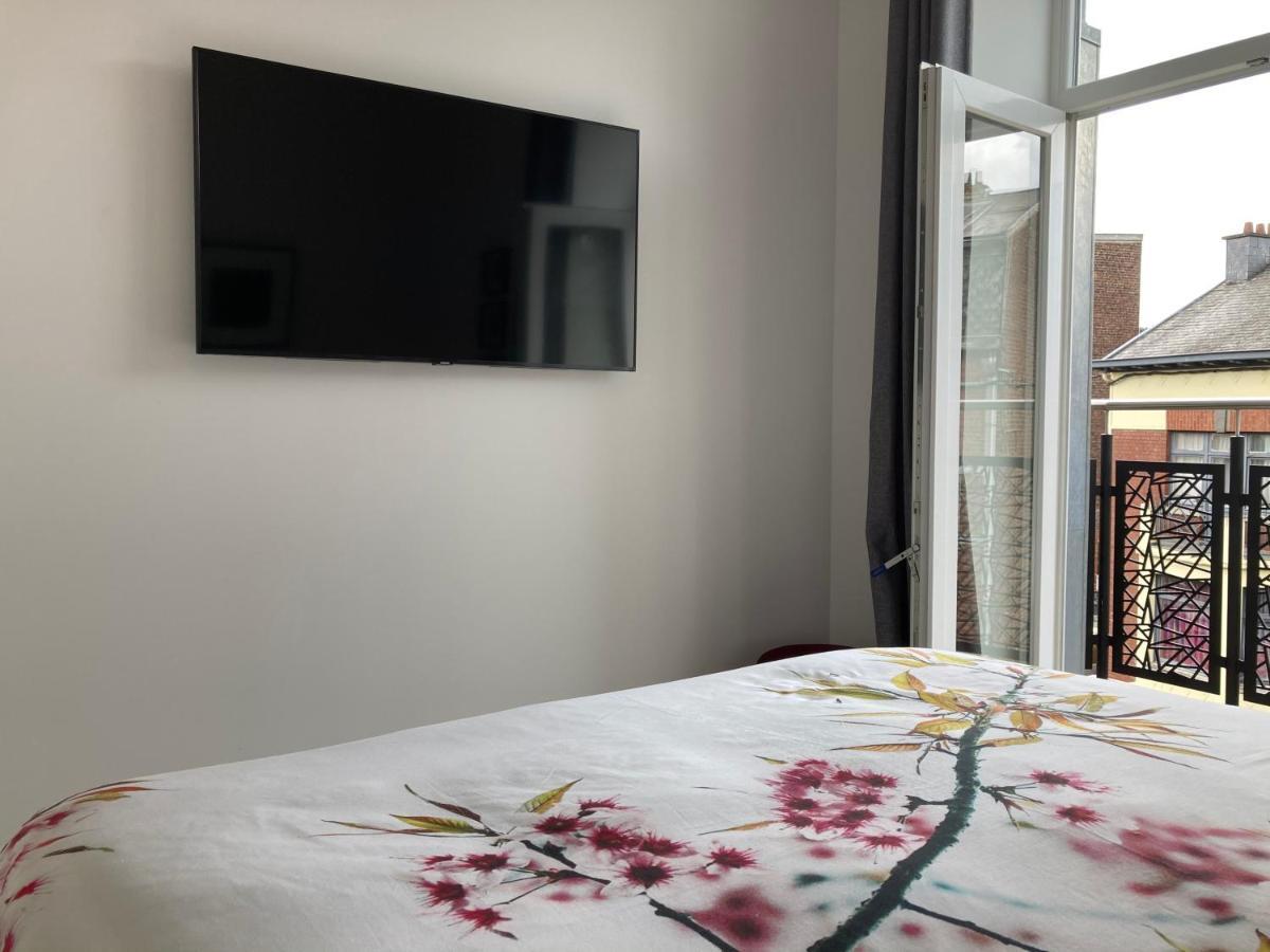 Les Duplex De La Place Des Ecoles 斯帕 外观 照片