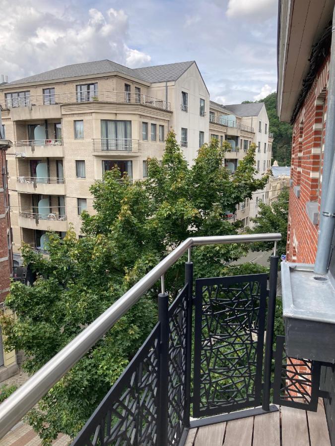 Les Duplex De La Place Des Ecoles 斯帕 外观 照片