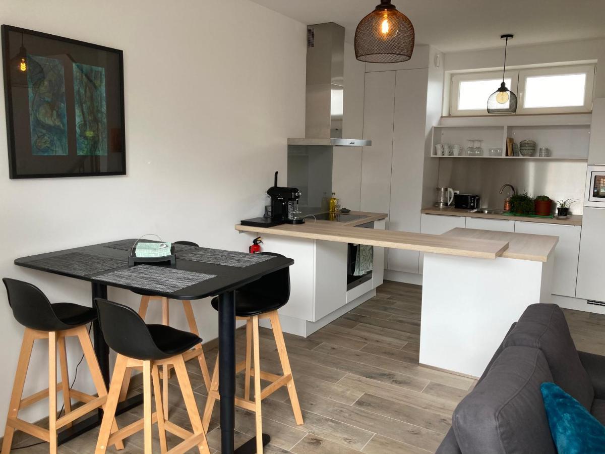 Les Duplex De La Place Des Ecoles 斯帕 外观 照片
