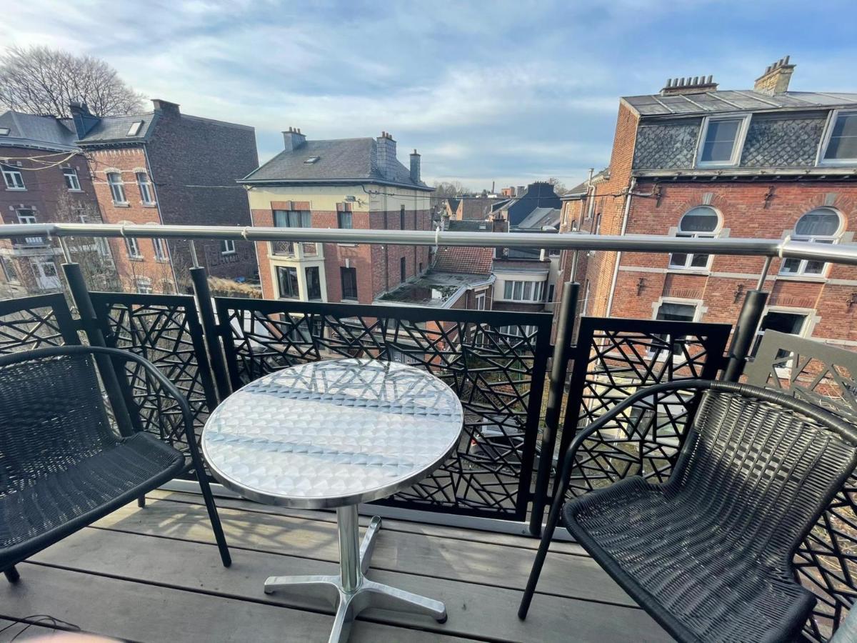 Les Duplex De La Place Des Ecoles 斯帕 外观 照片
