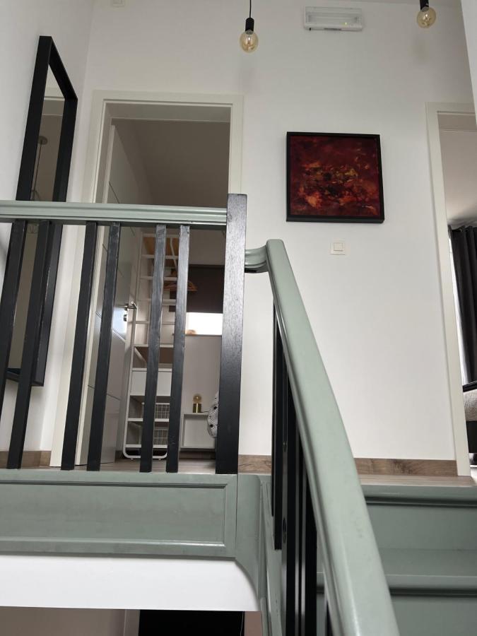 Les Duplex De La Place Des Ecoles 斯帕 外观 照片