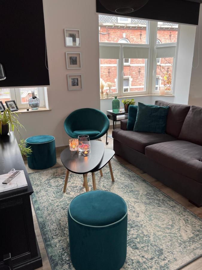 Les Duplex De La Place Des Ecoles 斯帕 外观 照片